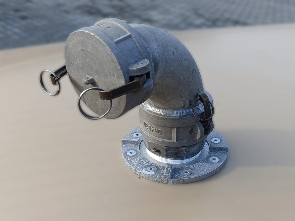 Connection of the Fuelbase fuel tank