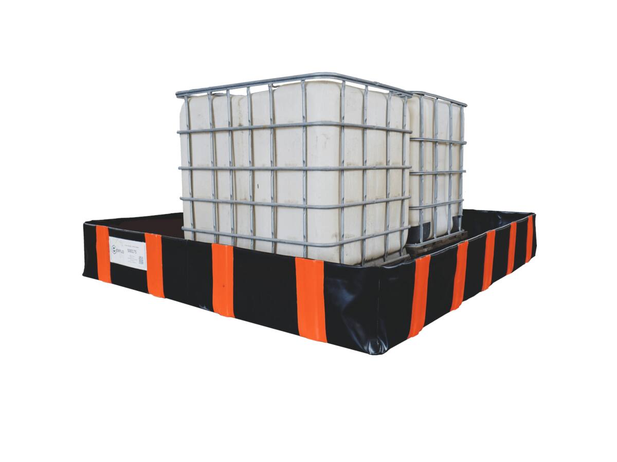 Flexible spill tray with two IBCs