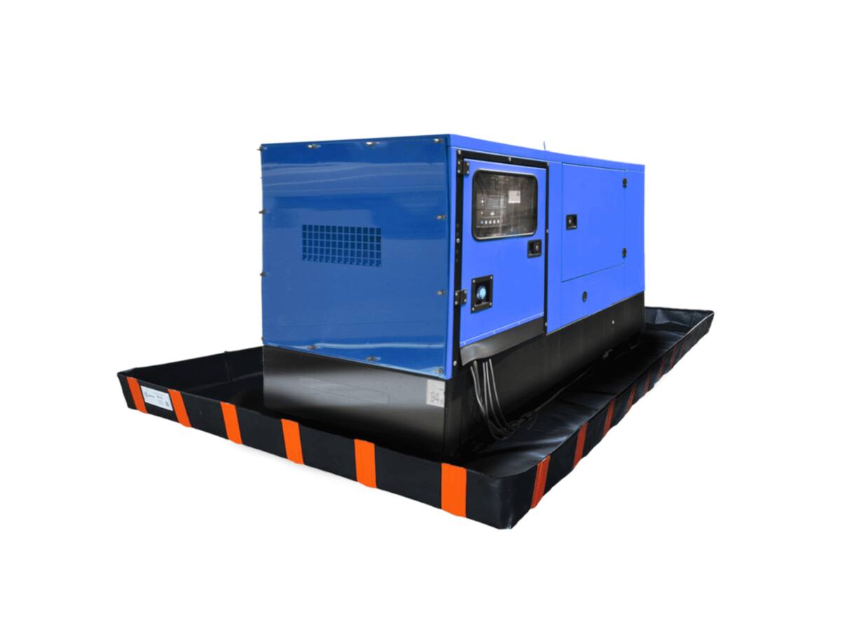 Flexible spill tray for a generator