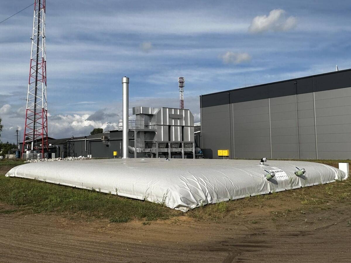Waterbase F fire water tank